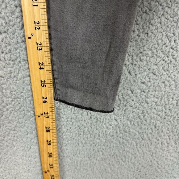 SPANX Jeans Womens S Gray Distressed Denim Pull On Skinny Raw Hem - Picture 7 of 9